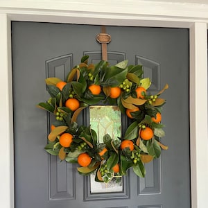 XL 24 inch Orange Citrus Magnolia Wreath, Farmhouse Wreath, Realistic Faux Orange Magnolia Wreath, Year Round Wreath