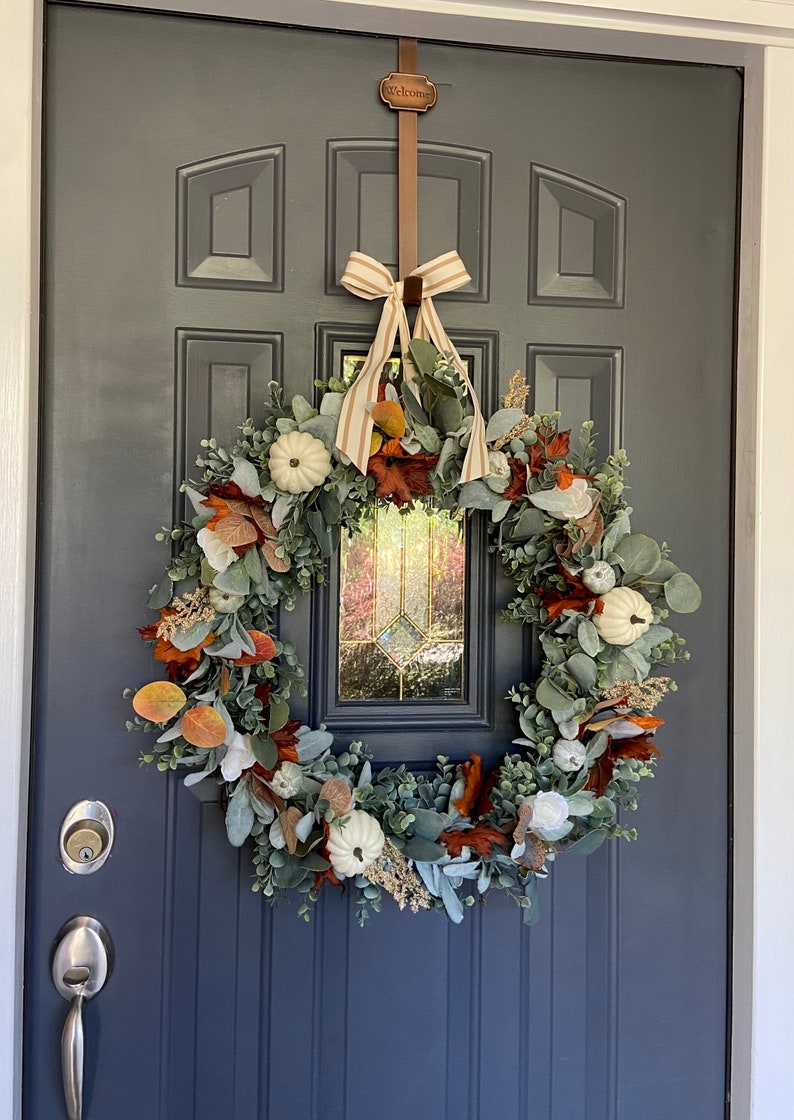 26 inch XL Farmhouse Fall White Pumpkin Lambs Ear Eucalyptus Wreath, Realistic Lambs Ear Fall Wreath, Large Fall Farmhouse Wreath image 2