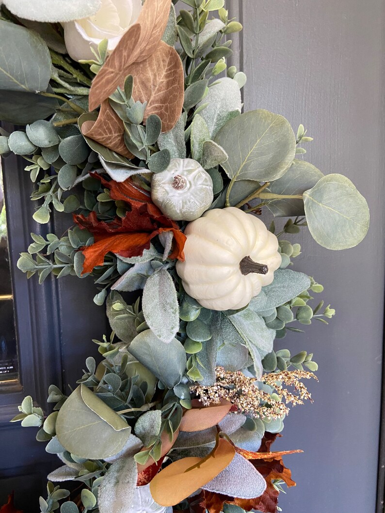 26 inch XL Farmhouse Fall White Pumpkin Lambs Ear Eucalyptus Wreath, Realistic Lambs Ear Fall Wreath, Large Fall Farmhouse Wreath image 6