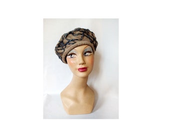 Women's brown embroidered cashmere beret