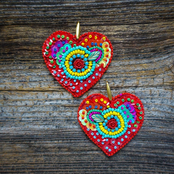 Frida's heart collection - colorful hearts  earrings ! boucles d'oreilles ,orecchini ,bead earrings, bead embroidery