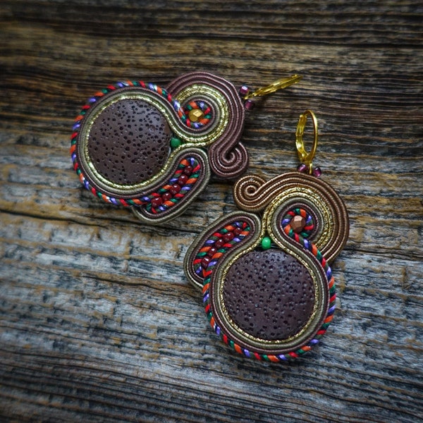 Brown earrings with volcanic lava !boucles d'oreilles soutache,orecchini soutache