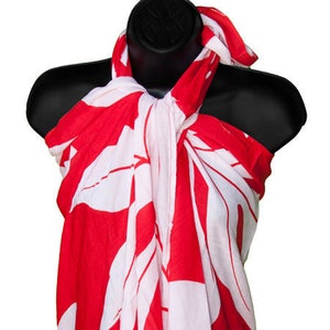 Tahitian Print Sarongs - Tiare & Laua&#39;e