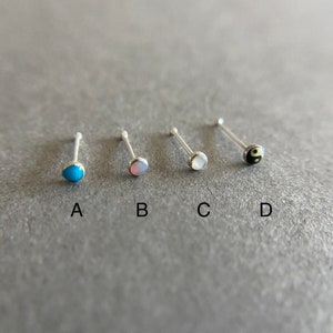 Liten silverfärgad 2 mm nässtift med näsben, blå turkos, opal, päronmor, yin och yang nässtift - Sterlingsilver