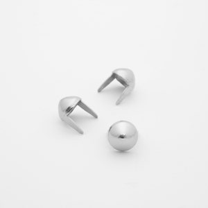 Tiny 5/16&quot; 8mm Silver Cone Studs - Bag of 500 - Studs And Spikes