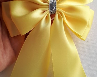 1 x Large Yellow 14 x18 cm Satin Ribbon Double Bow Wedding Christening Party Gift Bow Glitter Bow