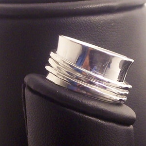 Spinner Sterling Silver Ring handmade, Meditation or relieving Stress.Unisex.Wedding band. Handcrafted Jewelry.