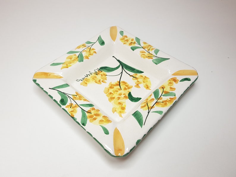 Posacenere Quadrato Di Ceramica Siciliana Dipinto A Mano Con Mimose Porta Cenere Da Scrivania Le Ceramiche Di Ketty Messina immagine 7