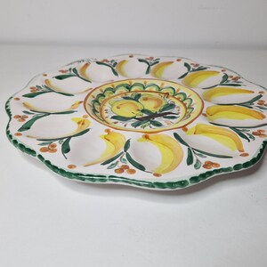Piatto Portauova di Ceramica Siciliana Dipinto a Mano con Limoni Le Ceramiche di Ketty Messina immagine 5