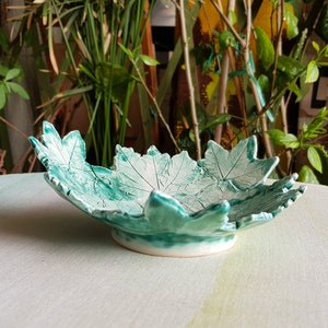 Ciotola di Ceramica Dipinta a Mano Centrotavola Regalo. Le Ceramiche di Ketty Messina.