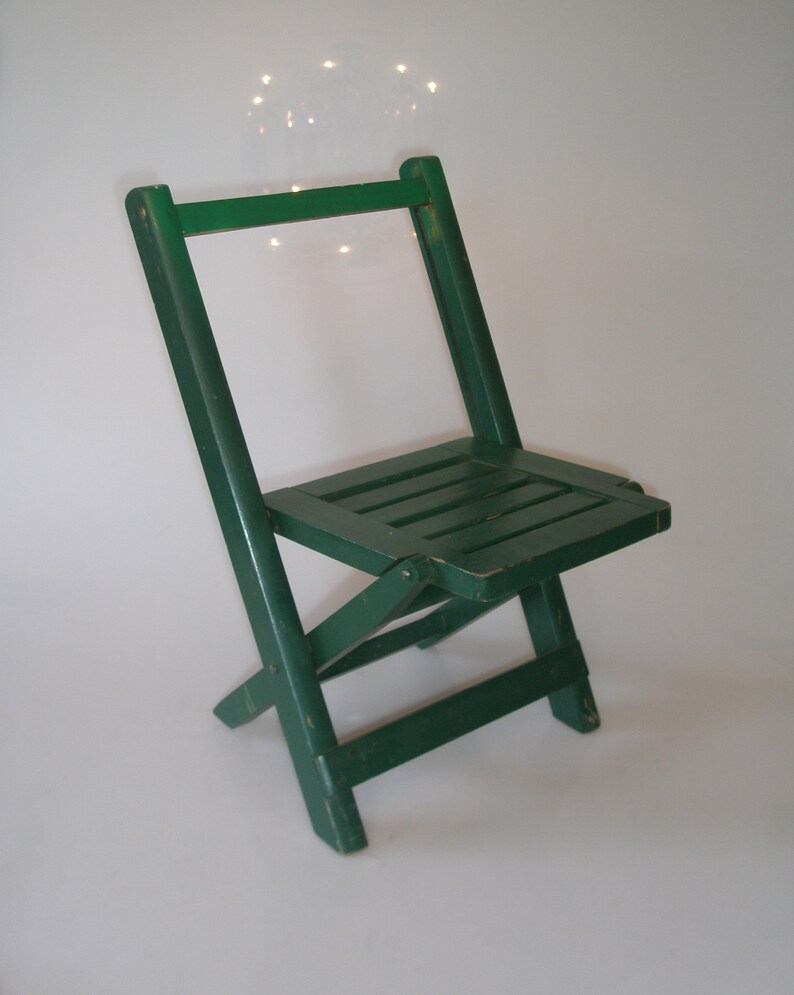 Wooden Green Childs Picnic Chair Plant Stand Antique Wood Design Vintage Folding