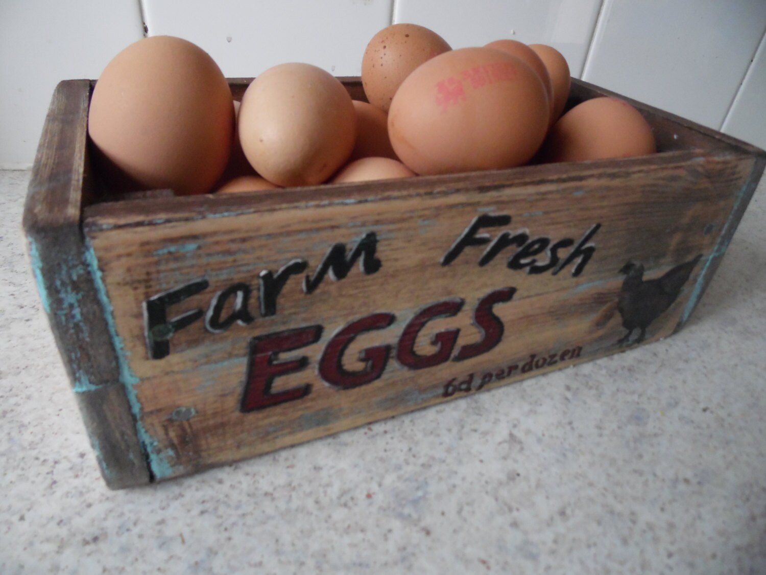 Wooden Egg Box Storage Vintage Style Design Hand Crafted Zoom