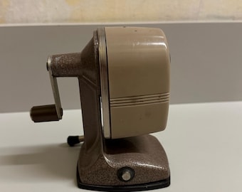Vintage Berol Vacuhold Pencil Sharpener 06810