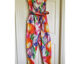 Vintage 80s bold floral strapless jumpsuit - tulip print 80s jumpsuit