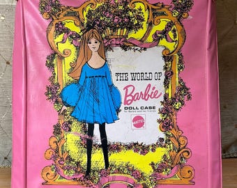 1968 Mattel Barbie “The World of Barbie” Pink Doll Storage Case #1002 Vintage USA