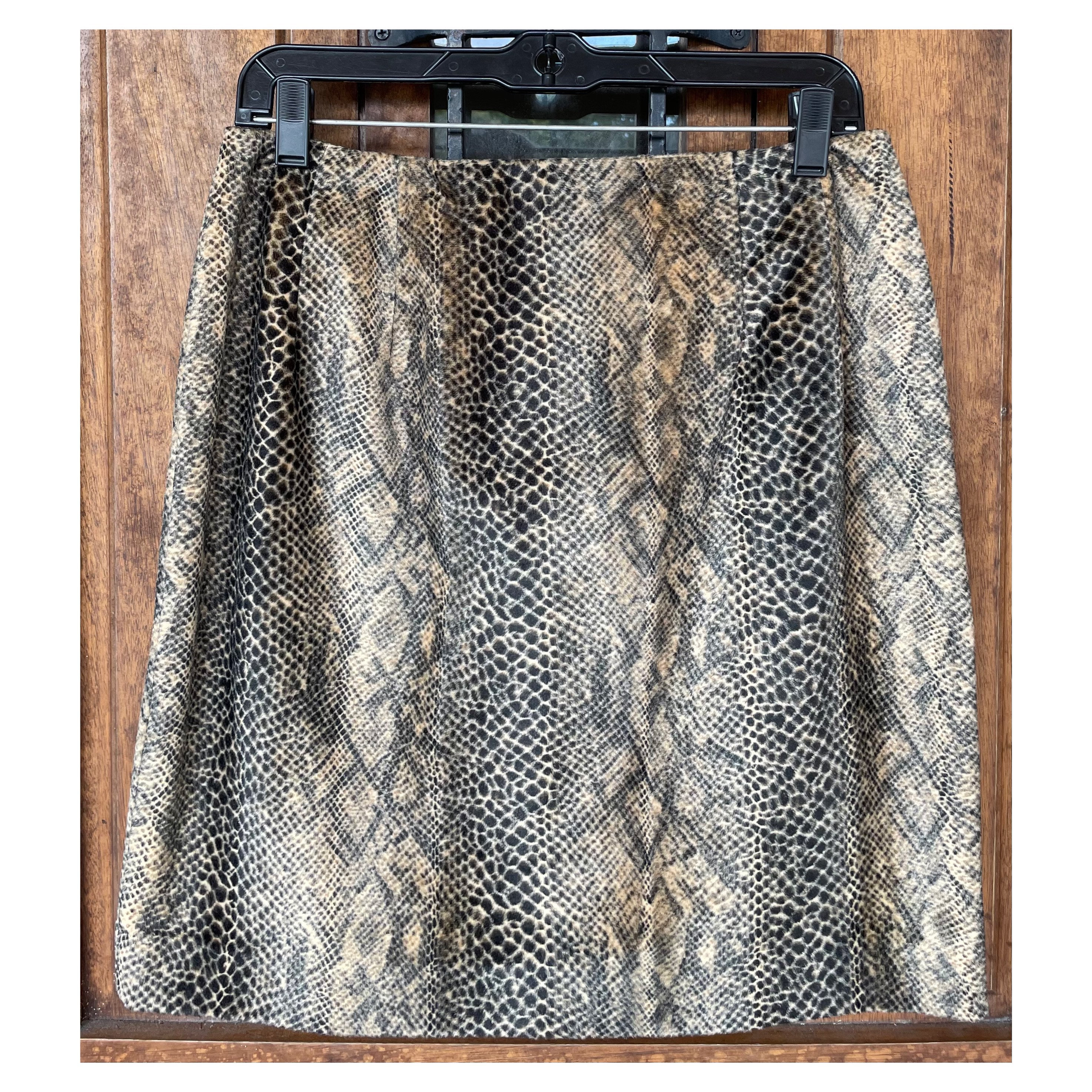 Chicos clearance snakeskin skirt