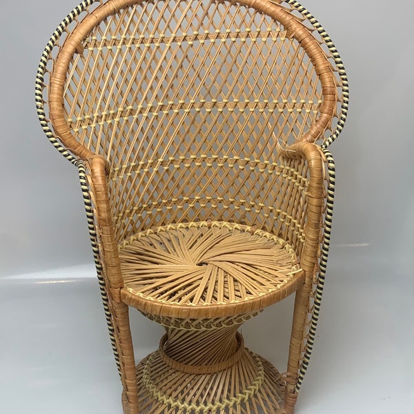 Mini Boho Wicker Woven Peacock Chair Plant Stand RETRO MCM BOHO