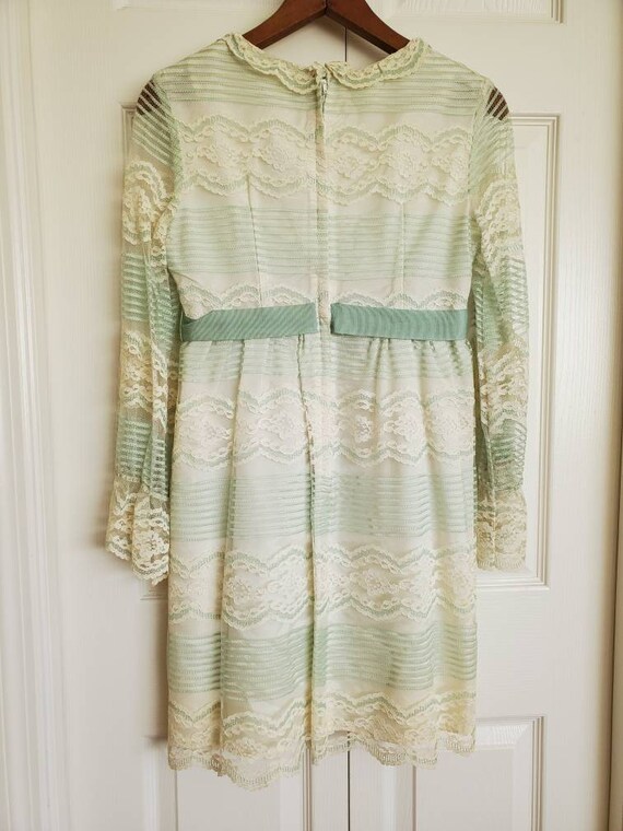 Vintage 60s lace baby doll dress- mint green and … - image 7