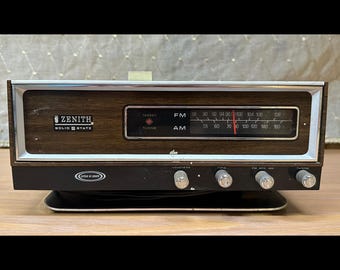 OLYMPIA Solid State AM/FMラジオ　ジャンク Sangean WR-8J ウッドキャビネット搭載AM / FMラジオ・Bluetooth