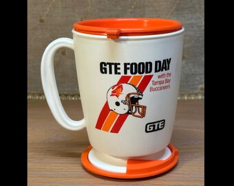 Vintage GTE Food Day Tampa Bay Buccaneers Promo Coffee Mug NFL Logo