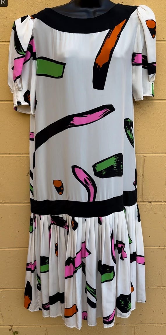 Flora Kung Abstract Geometric Pattern 100% Silk D… - image 2