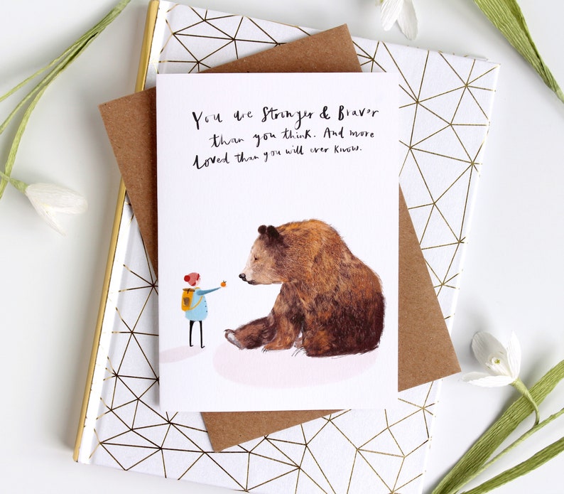 Carte d'amour illustrée Strong & Brave - Carte de pensée pour vous, Carte de rétablissement, Carte d'amour, Carte d'amitié motivante, Grizzly image 2