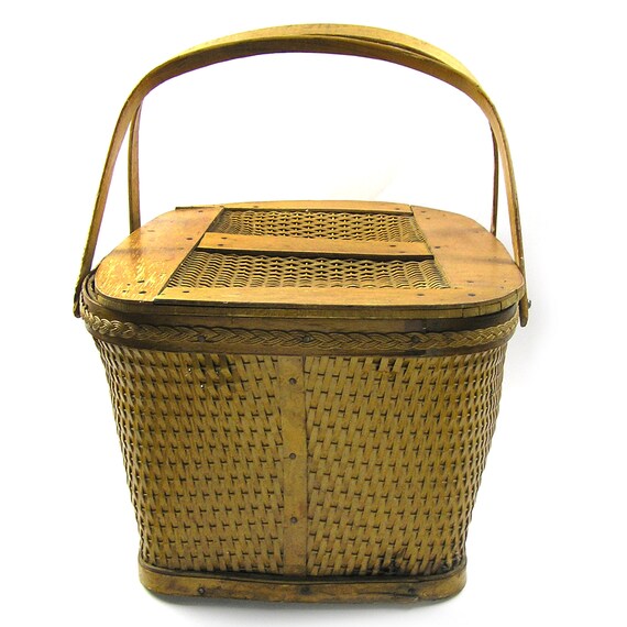 Vintage Picnic Basket Wicker and Wood Rustic Kitchen … Gem