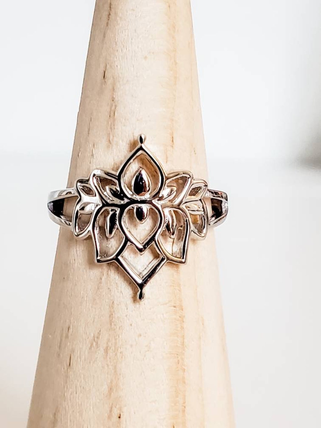 BLESS Lotus リング silver925 Sterling Silver Lotus Flower Ring, 925 Silver, Lotus Flower