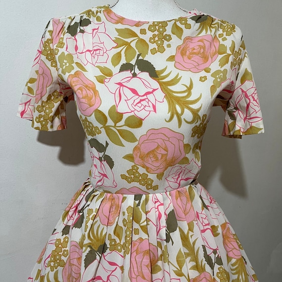 1960s XL volup rose print fit and flare dress 50s… - image 5
