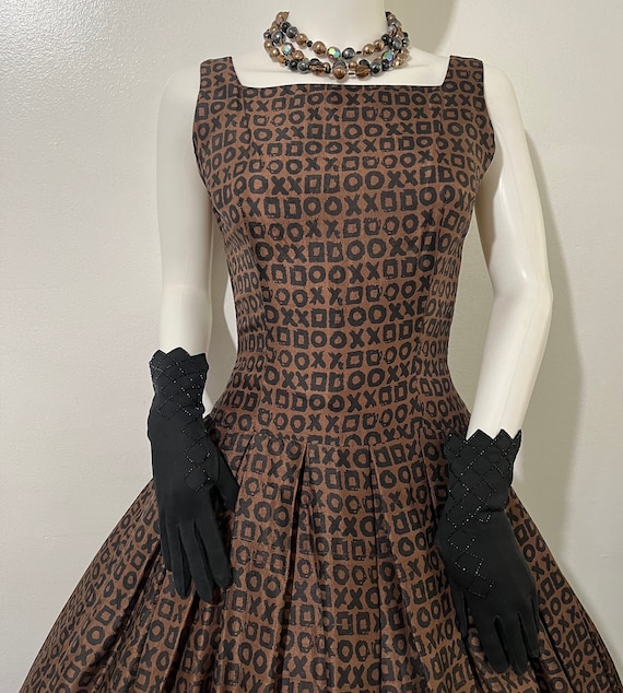1950s Jonathan Logan XOXO novelty print dress and… - image 3