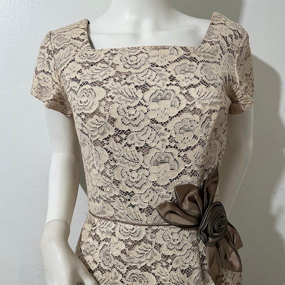 1960s lace pencil cocktail dress with satin roset… - image 3