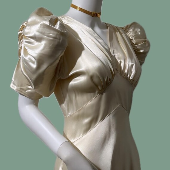 1930s satin evening gown with puff sleeves 30s pa… - image 3