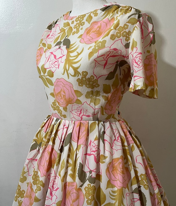 1960s XL volup rose print fit and flare dress 50s… - image 3