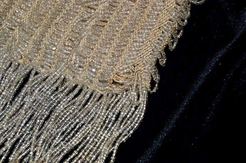 1930s Ivory-Colored Beaded Flapper Purse image 9