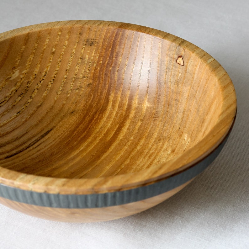 Small Olive Ash Bowl with Textured Colored Band image 3