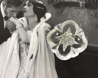 Vintage 1950's Brooch Pin Clear Carved Chunky Large Lucite Brooch