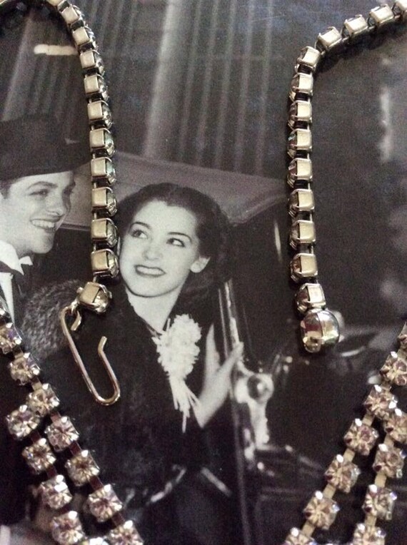 Vintage 1950s Necklace Clear Shiny Rhinestones Ol… - image 4