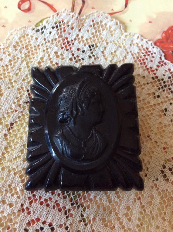 Vintage 1930s Brooch Pin Art Deco Black Celluloid 