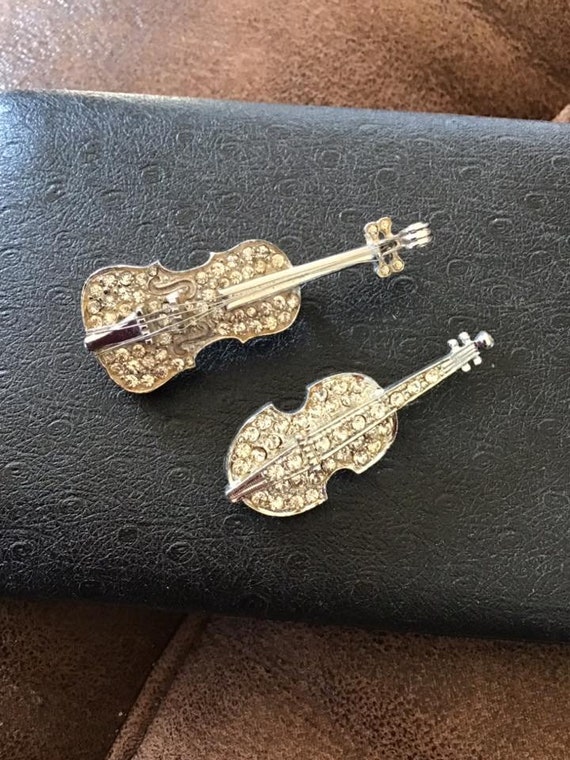 Vintage 1950's 1960's Brooches Pins Set Of 2 Nove… - image 1