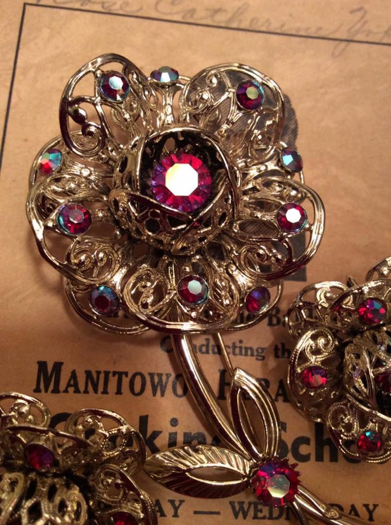 Vintage 1960s 1970s Brooch Earrings Demi Parure Two Piece Set Flower Shape Sarah Coventry Red Stones Gold Tone Color Metal