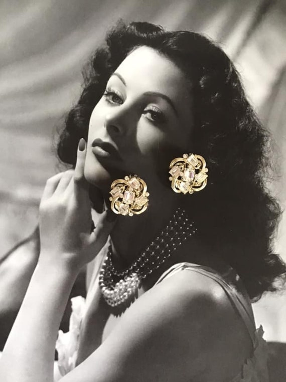 Vintage 1950's 1960's Clipon Earrings Signed *Kra… - image 6