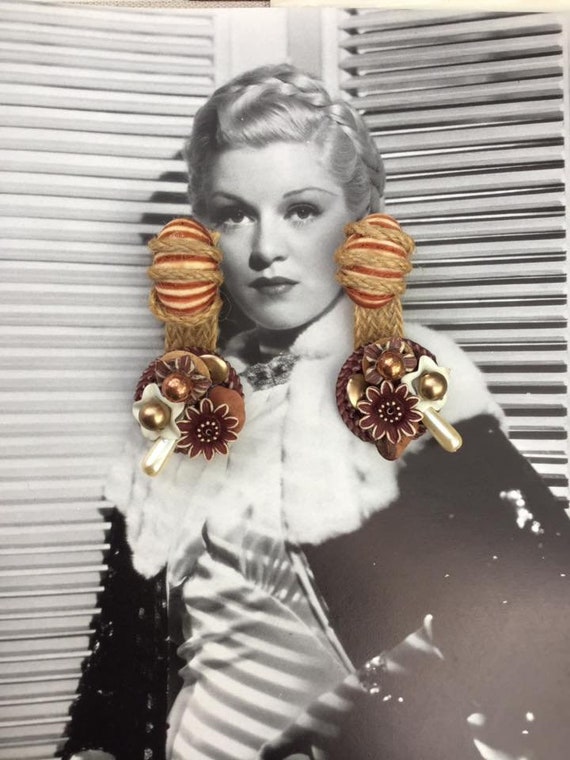 Vintage 1980's 1990's Earrings Clip On Brown Tan … - image 2