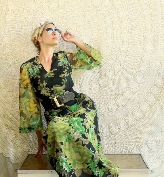 1960's Maxi-Dress - Folky Handmade Floral Frock