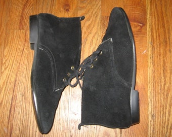 Vintage Daniel Green Outdorables Black Faux Shearling Lined Above Ankle High Laced Up Suede Leather Chukka Moccasin Flat Heel Boots Size 8.5