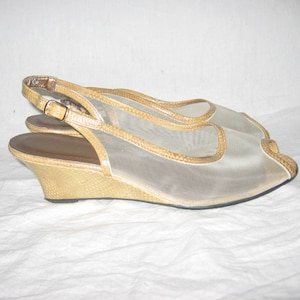 Vintage Magdesians USA Beige Reptile Print Leather Clear See Thru Mesh Peep Toe Buckle Ankle Strap Wedge Heels Sandals Shoes Size 9 1/2 M