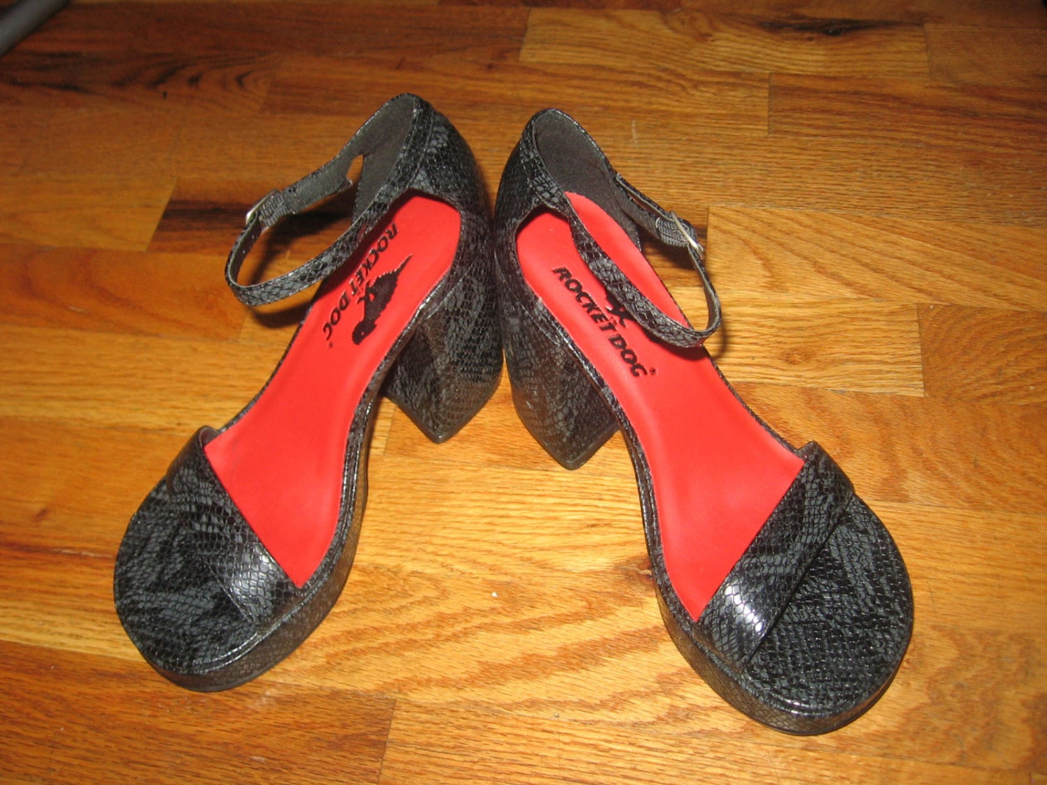 Rocket dog high heels sales