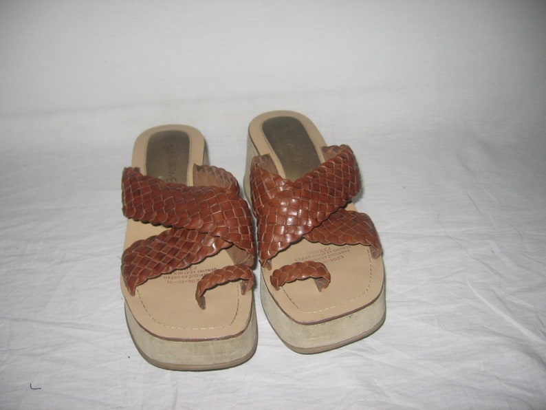 VTG Sunflowers Made Brazil Brown Beige Woven Criss Cross Strap Cut Out Thong High Wedge Heel Boho Grunge Suede Leather Sandals Shoes Size 10