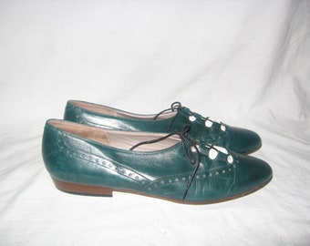 Vintage Van Eli Made In Italy Green Laced Cut Out Perforated Low Flat Heels Leather Loafers Oxford Shoes Size ???