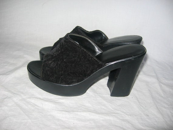 Vintage Black Velvet Fabric Chunky Platform Rubbe… - image 6