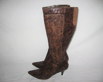 Vintage Nine West NWPickWick Textile Upper Balance Man Made Brown Black Snake Animal Print Stiletto High Heel Side Zipper Calf High Boots 8M